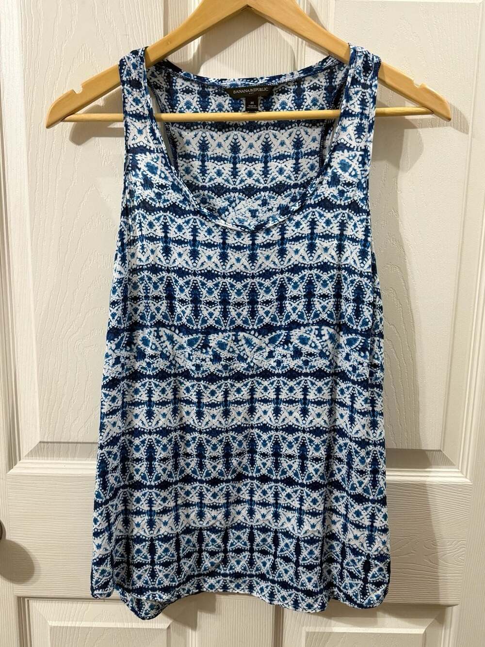 Banana Republic Blue Geometric Print Sleeveless Tank Top Size M